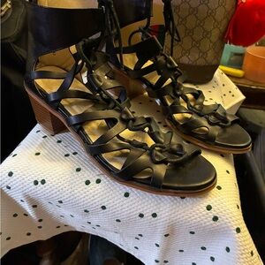 Groove Black Strappy Block Heel Sandals